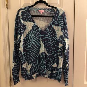 Lilly v-neck sweater